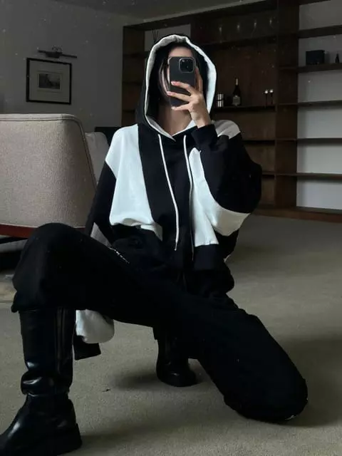 One The Woman - Korean Women Fashion - #momslook - Vivi Color Hoody Sweatshirt - 4