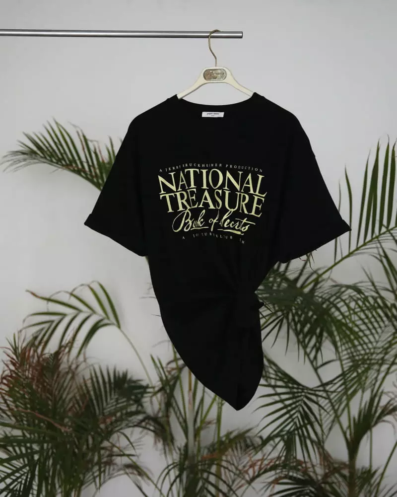 Paper Moon - Korean Women Fashion - #momslook - oversized vintage treasure print tee - 2