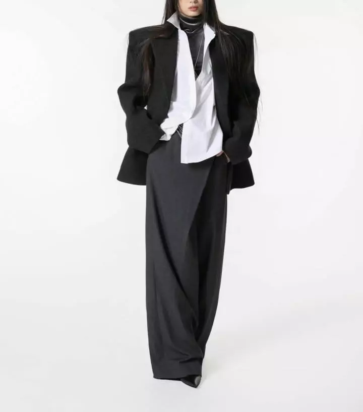 Paper Moon - Korean Women Fashion - #momslook - LUX padded shoulder hidden button wool blazer - 3