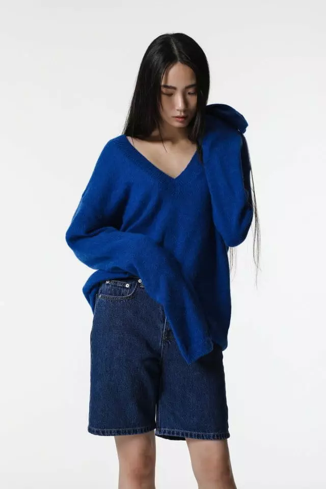 Paper Moon - Korean Women Fashion - #vintagekidsstyle - classic slim fit indigo denim bermuda shorts - 4
