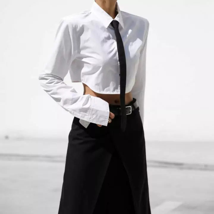 Paper Moon - Korean Women Fashion - #thatsdarling - LUX shoulder pad cropped button down shirt - 2