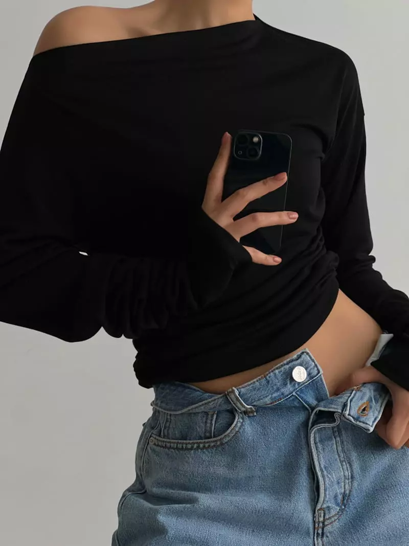 Paper Moon - Korean Women Fashion - #vintagekidsstyle - side shirred draped detail boatneck top - 3