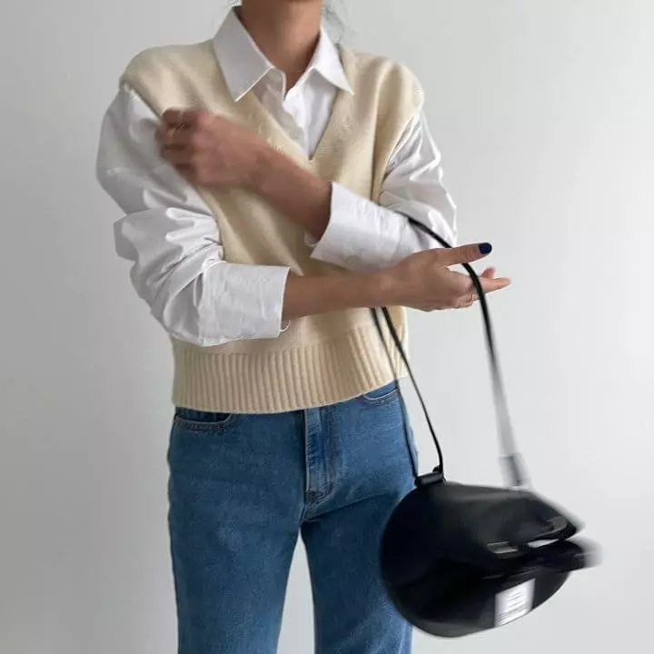 Ripple - Korean Women Fashion - #pursuepretty - Toy Knit Vest - 3