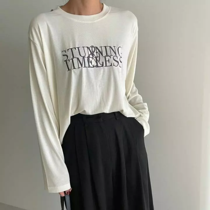 Ripple - Korean Women Fashion - #womensfashion - Stunning Embroidery Tee - 2