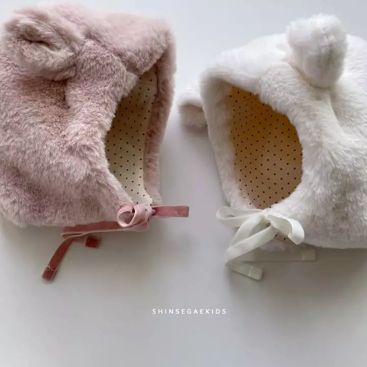 Shinseage Kids - Korean Children Fashion - #Kfashion4kids - Dot Eatmuffs Hat - 5