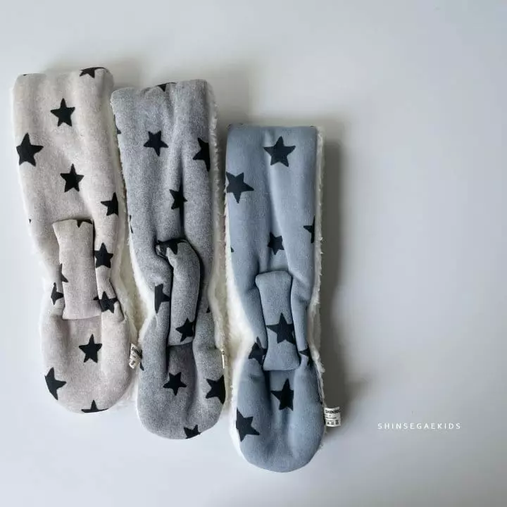 Shinseage Kids - Korean Children Fashion - #kidsstore - Star Neck Muffler - 5