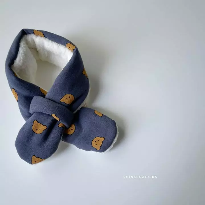 Shinseage Kids - Korean Children Fashion - #kidsshorts - Bear Neck Muffler - 4
