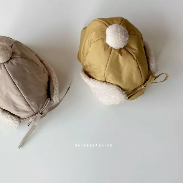 Shinseage Kids - Korean Children Fashion - #kidzfashiontrend - Padding String Earsmuffs Hat - 2