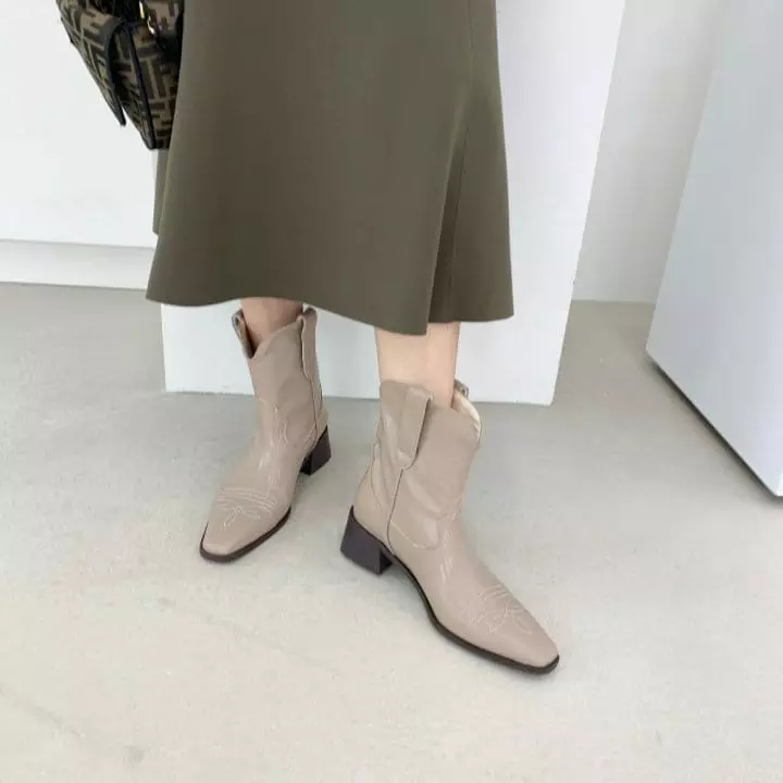 Ssangpa - Korean Women Fashion - #womensfashion - tm 4020 Boots - 4
