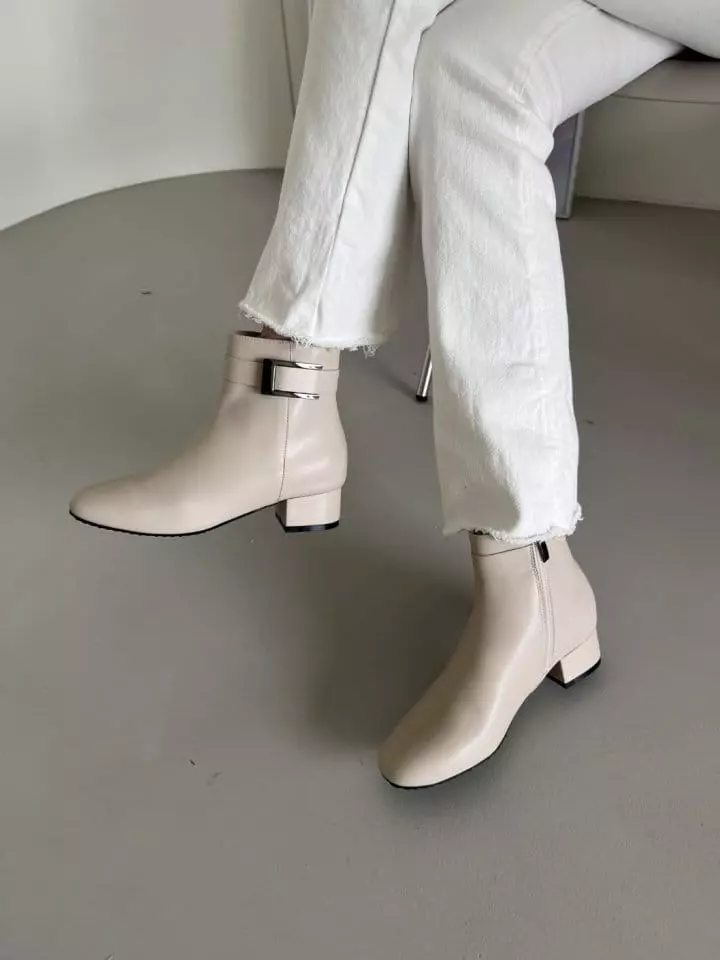 Ssangpa - Korean Women Fashion - #momslook - by 026 Boots - 2