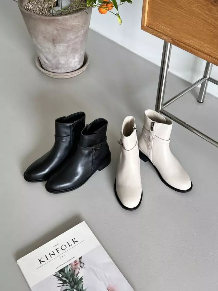 Ssangpa - Korean Women Fashion - #momslook - by 023 Boots