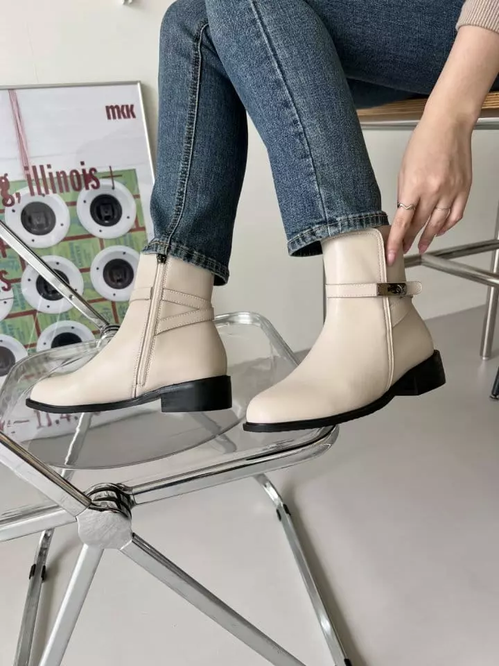 Ssangpa - Korean Women Fashion - #momslook - by 023 Boots - 11