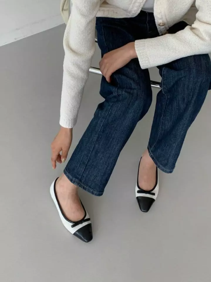 Ssangpa - Korean Women Fashion - #momslook - nv 7515 Flats & Ballerinas