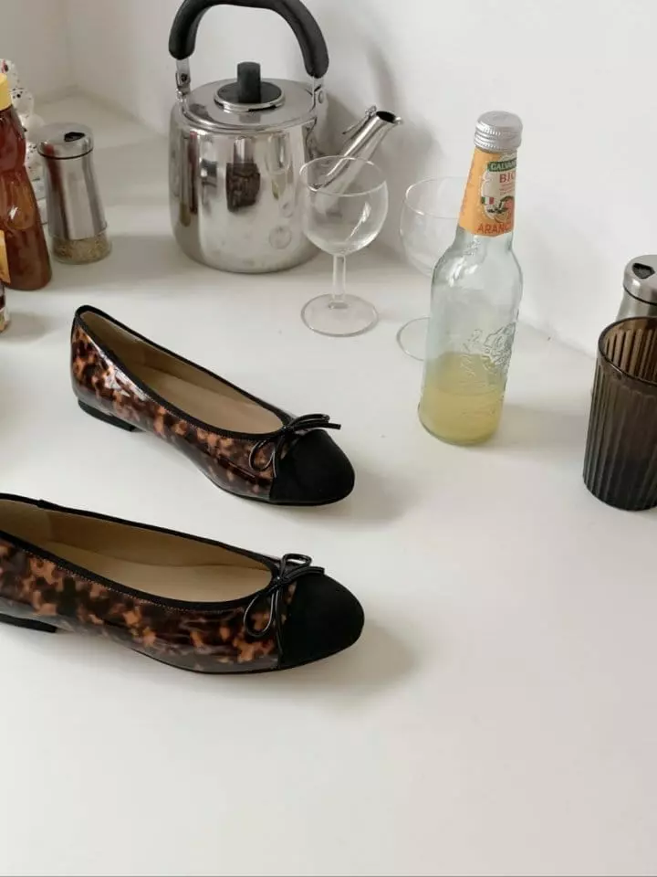 Ssangpa - Korean Women Fashion - #momslook - nv 7521 Flats & Ballerinas