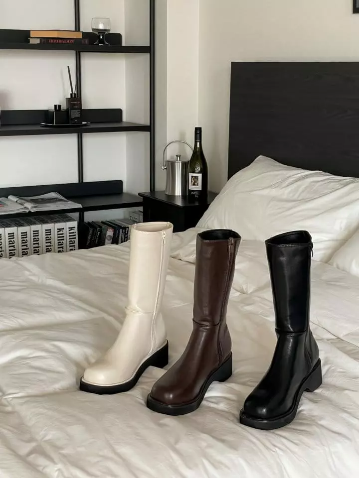 Ssangpa - Korean Women Fashion - #restrostyle - dh 7018 Boots