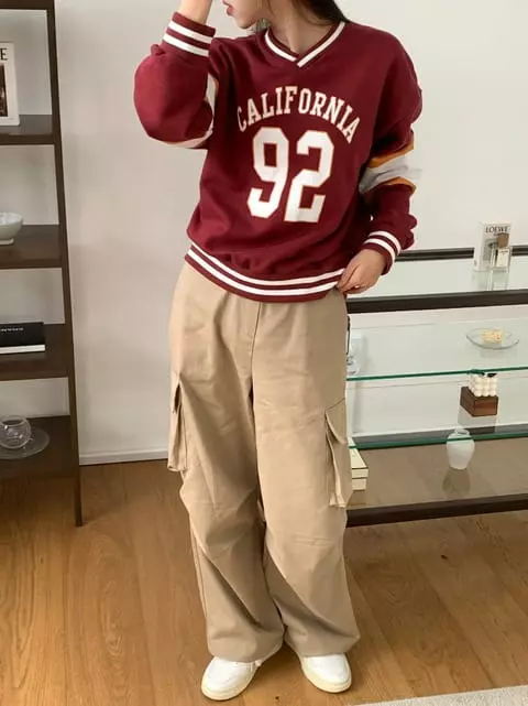 Tails - Korean Women Fashion - #momslook - Carrt Sweatshirt - 7