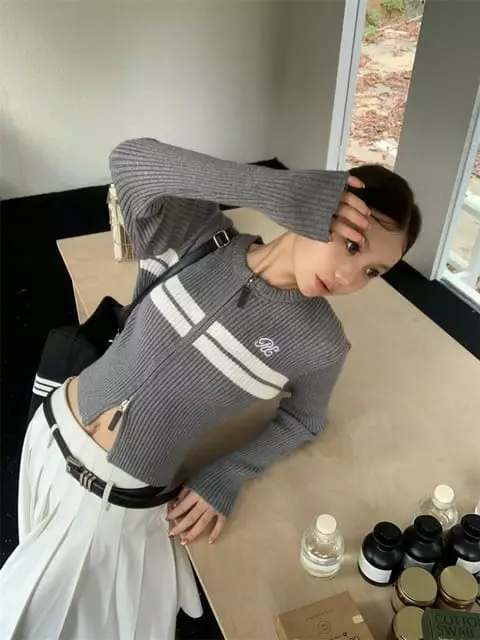 Tails - Korean Women Fashion - #womensfashion - Cuma Knit Tee - 6