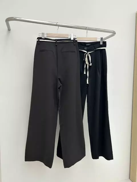 Vanilla - Korean Women Fashion - #momslook - Strap Pants - 8