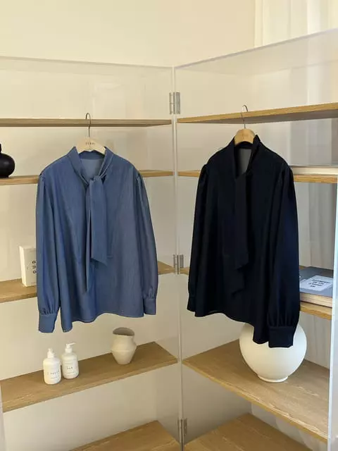 Verni - Korean Women Fashion - #vintagekidsstyle - Blue Blouse
