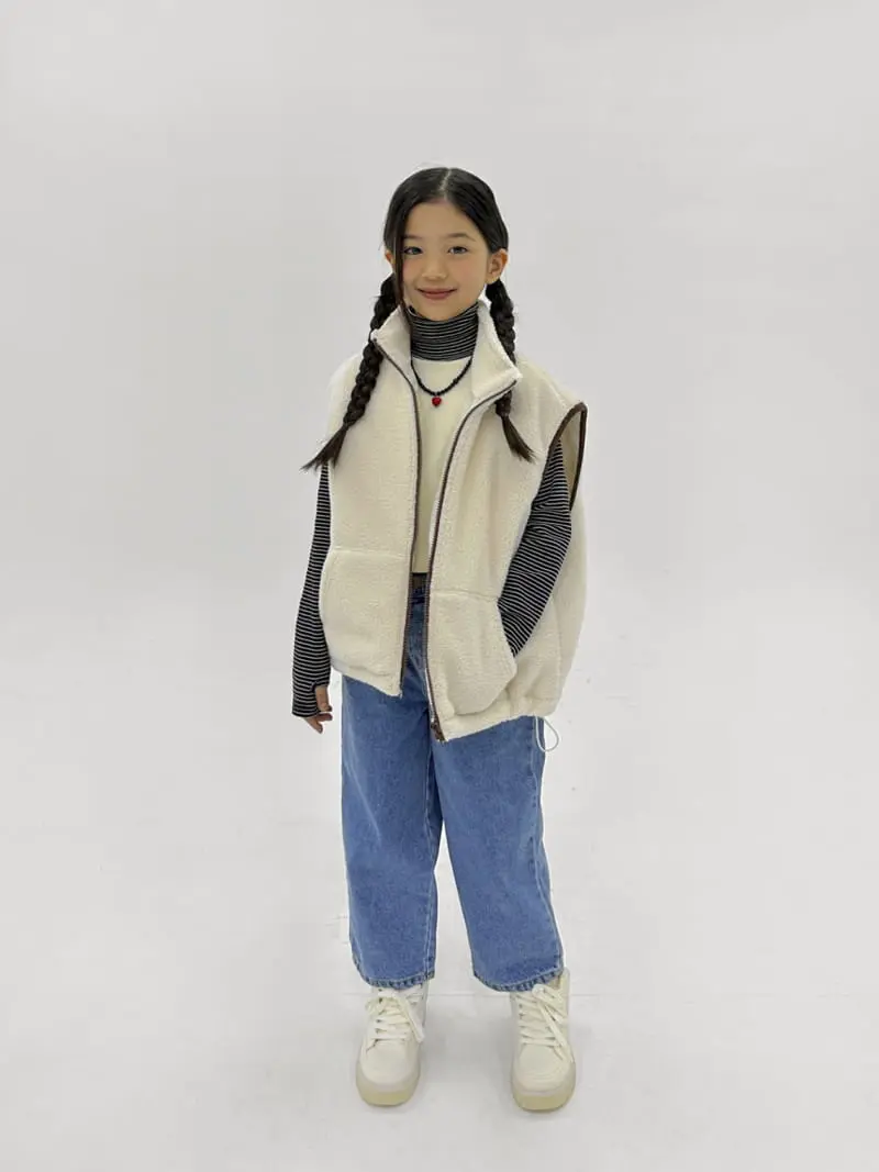 A-Market - Korean Children Fashion - #discoveringself - Remember Vest - 9