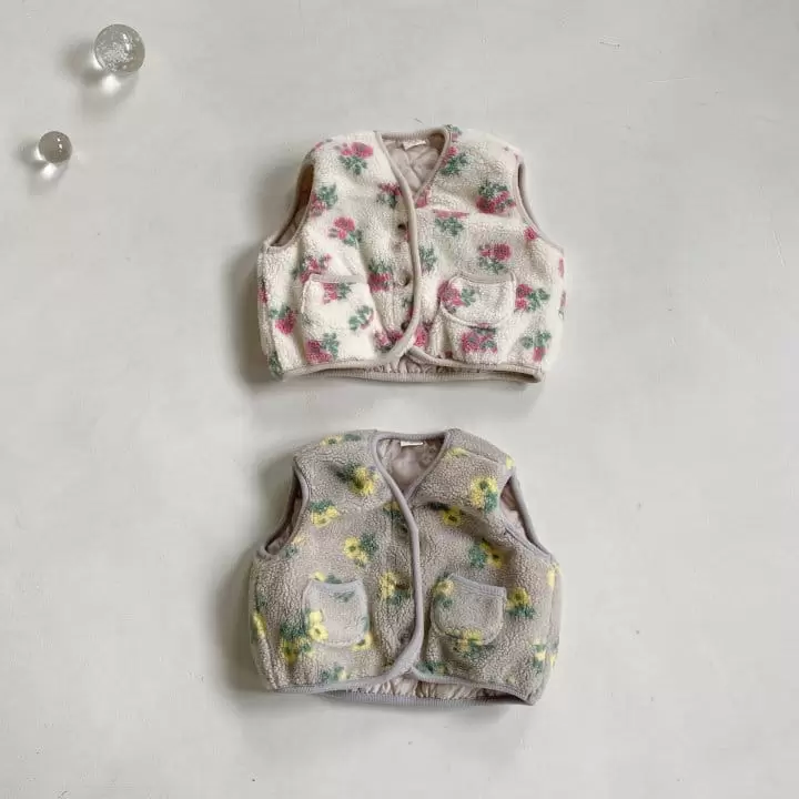Bebe Holic - Korean Baby Fashion - #babyoninstagram - Flower Vest - 11