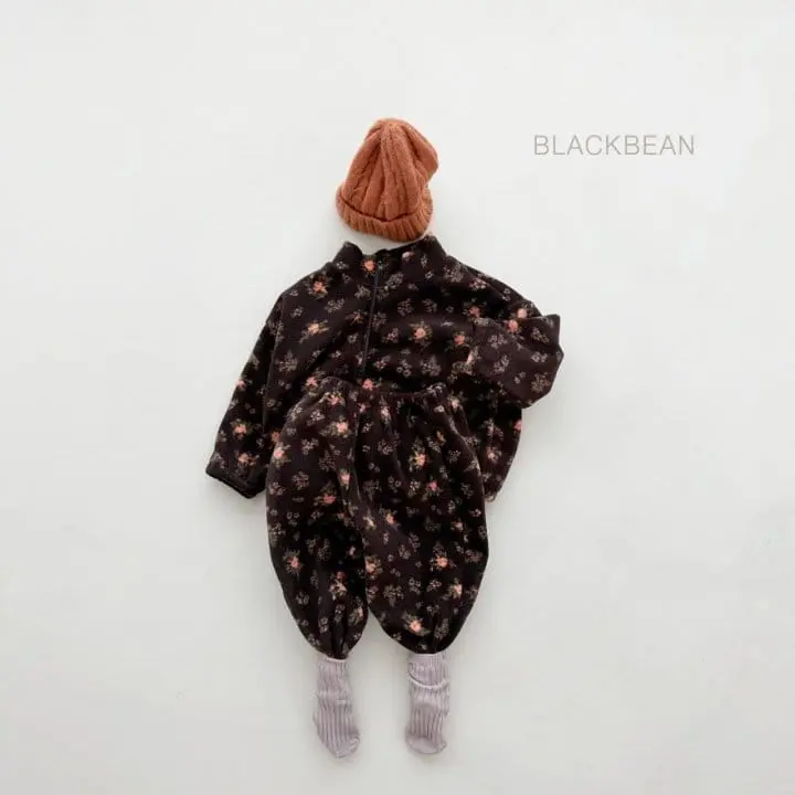 Black Bean - Korean Children Fashion - #discoveringself - Floral Fleece Top Bottom Set - 4