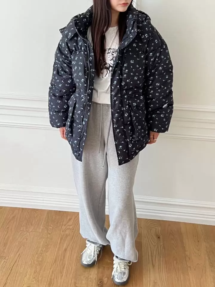 Bricklane - Korean Women Fashion - #momslook - Flower Boxy Jacket - 2