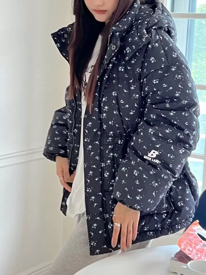 Bricklane - Korean Women Fashion - #womensfashion - Flower Boxy Jacket - 4
