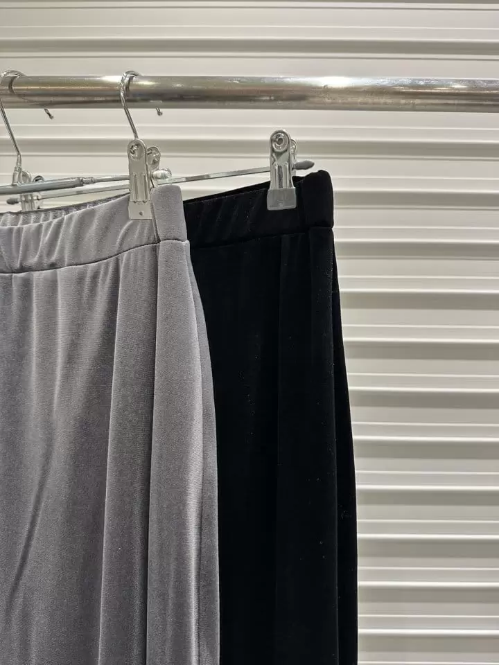 Bricklane - Korean Women Fashion - #momslook - Velvet Skirt