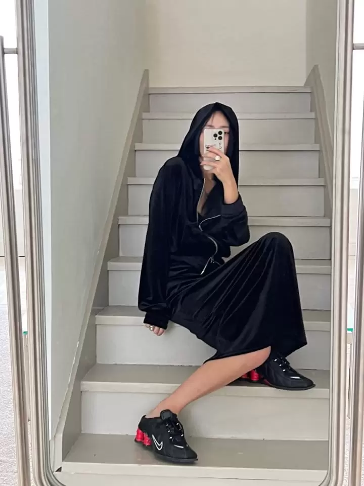 Bricklane - Korean Women Fashion - #womensfashion - Velvet Hoody Tee - 3