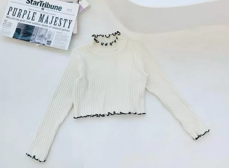Dore Dore - Korean Children Fashion - #fashionkids - Terry Half Crop Tee
