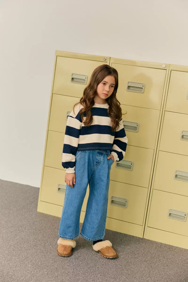 Dore Dore - Korean Children Fashion - #kidsshorts - ST Fleece Crop Sweatshirt - 10