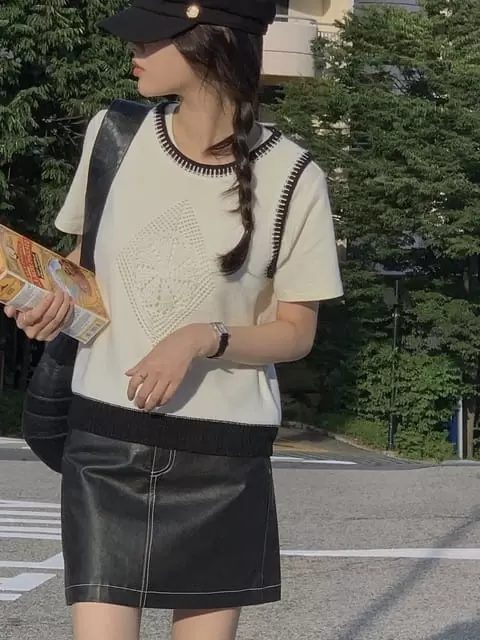 Dress Room - Korean Women Fashion - #momslook - Eden Argly Knit Vest - 3
