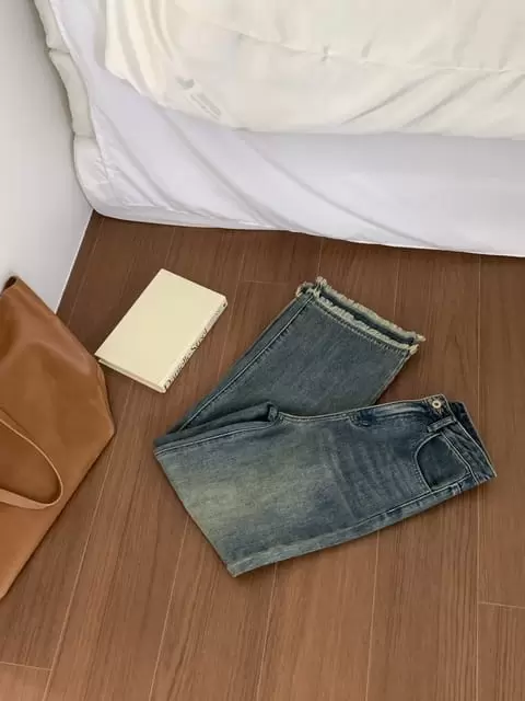 Dress Room - Korean Women Fashion - #momslook - Spread Jeans - 10