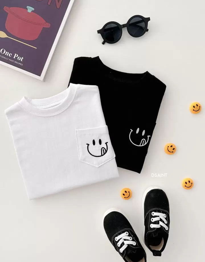 Dsaint - Korean Children Fashion - #Kfashion4kids - Pocket Smile Tee - 3