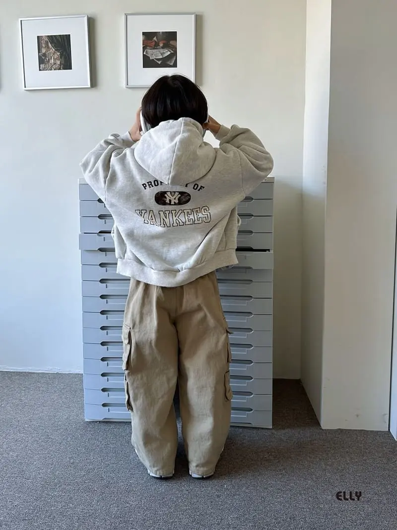Ellymolly - Korean Children Fashion - #kidsshorts - Cozy Half Moon Hoody Jumper - 5