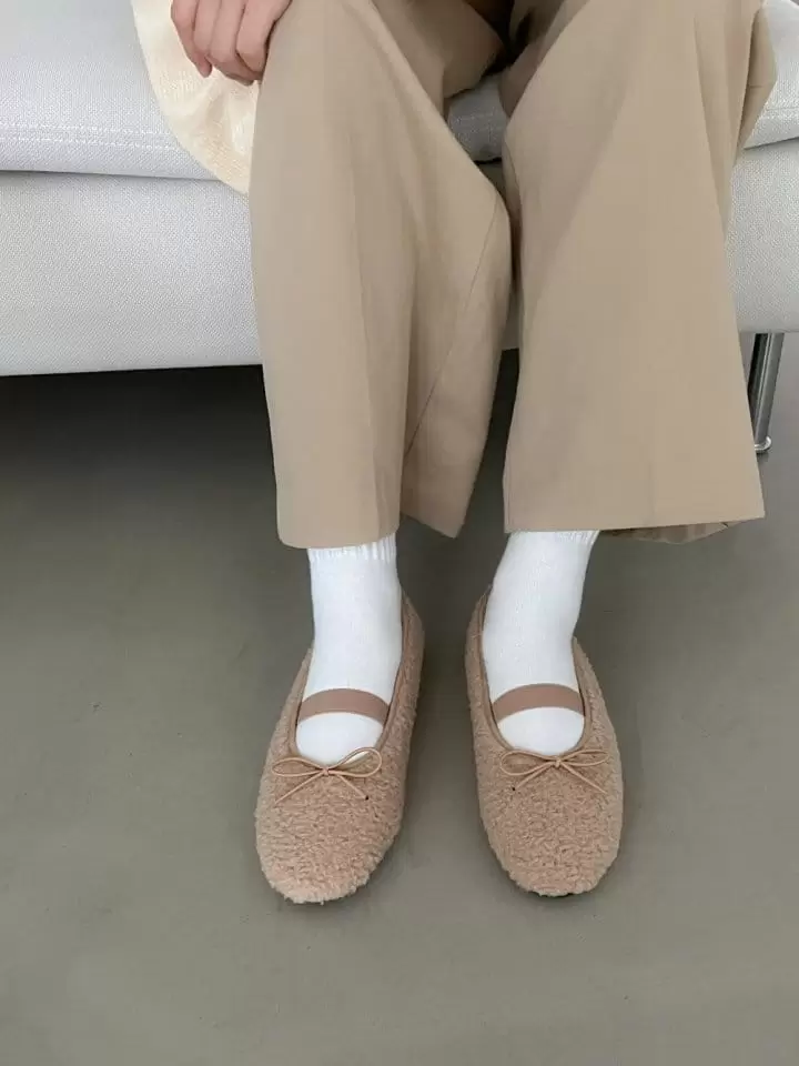 Golden Shoe - Korean Women Fashion - #momslook - j3299 Flats - 9