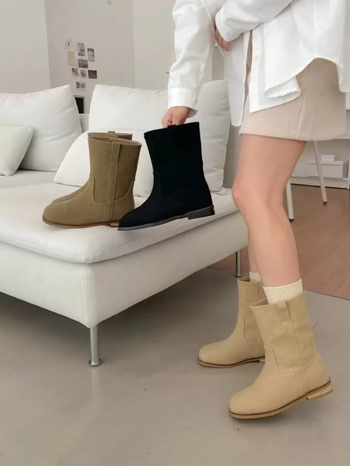 Golden Shoe - Korean Women Fashion - #momslook - j3293 Boots - 2