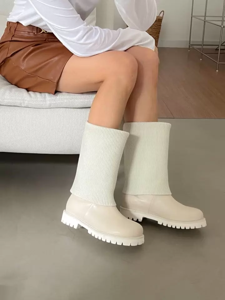 Golden Shoe - Korean Women Fashion - #womensfashion - u8275 Boots - 7