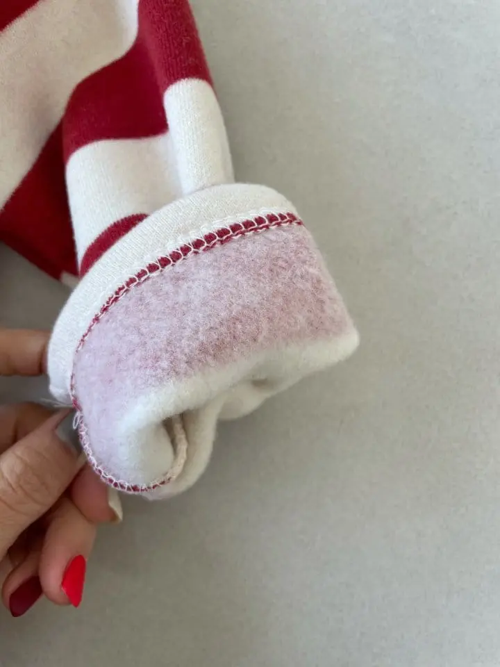 Jeaya & Mymi - Korean Baby Fashion - #babyoninstagram - Santa Bodysuit - 11
