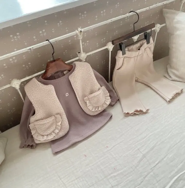 Marron Kid - Korean Children Fashion - #childofig - Lace Pocket Pants - 12