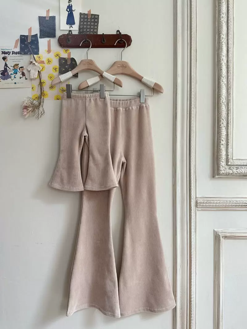 Monbebe - Korean Women Fashion - #romanticstyle - Mom Apfel Span Pants