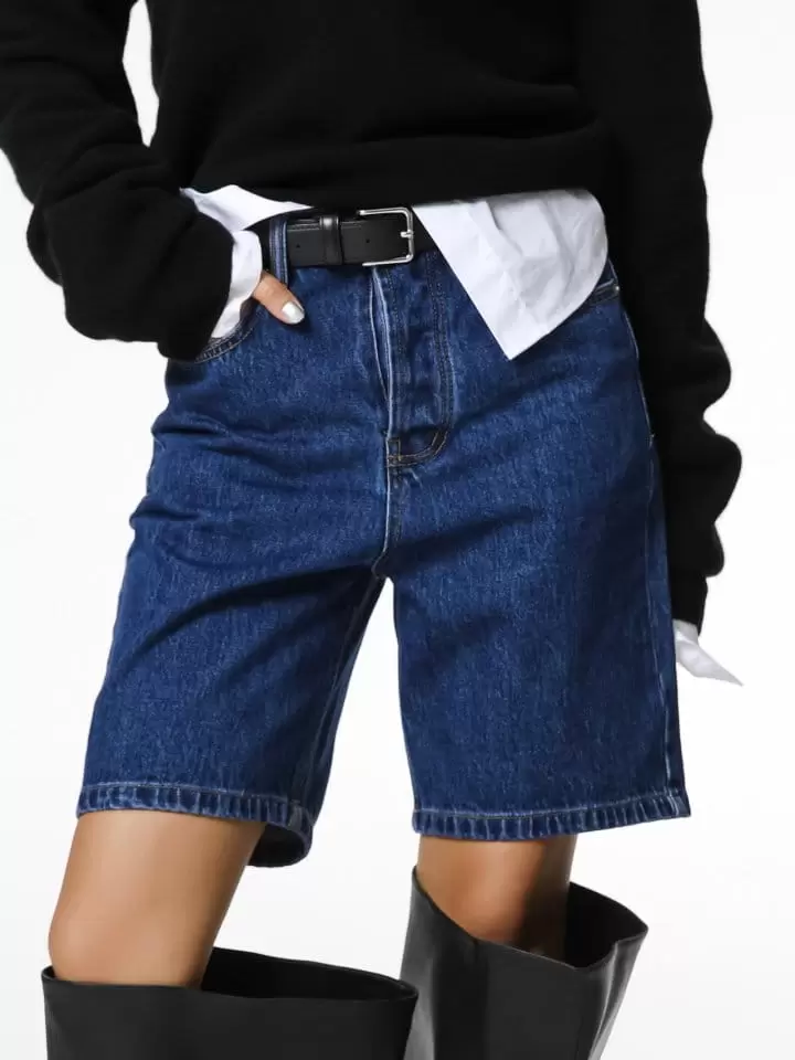 Paper Moon - Korean Women Fashion - #womensfashion - classic slim fit indigo denim bermuda shorts - 4