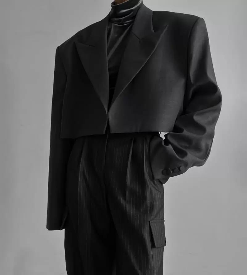 Paper Moon - Korean Women Fashion - #momslook - wool peaked lapel buttonless cropped blazer - 8