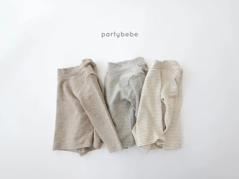 Party Kids - Korean Children Fashion - #childrensboutique - Bebe Turtleneck Tee