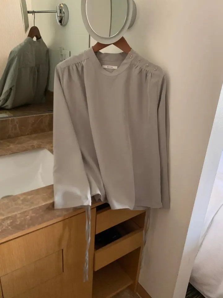 Renouveau - Korean Women Fashion - #momslook - Leven Blouse - 6