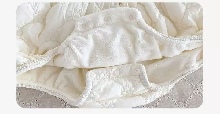 Reve Kid - Korean Baby Fashion - #babyclothing - Flower Quilting Padding Bodysuit - 4