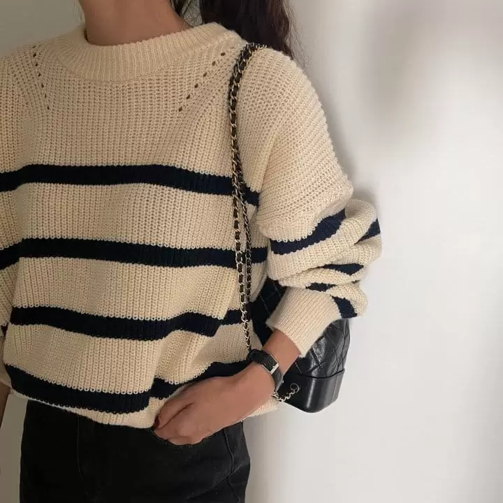 Ripple - Korean Women Fashion - #momslook - Butter ST Knit Tee - 4