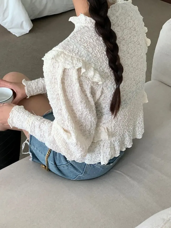 Sunder Market - Korean Women Fashion - #womensfashion - Bean Button Blouse - 4