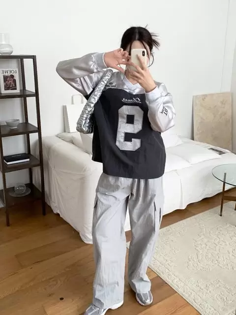 Tails - Korean Women Fashion - #momslook - Nine Sweatshirt - 4